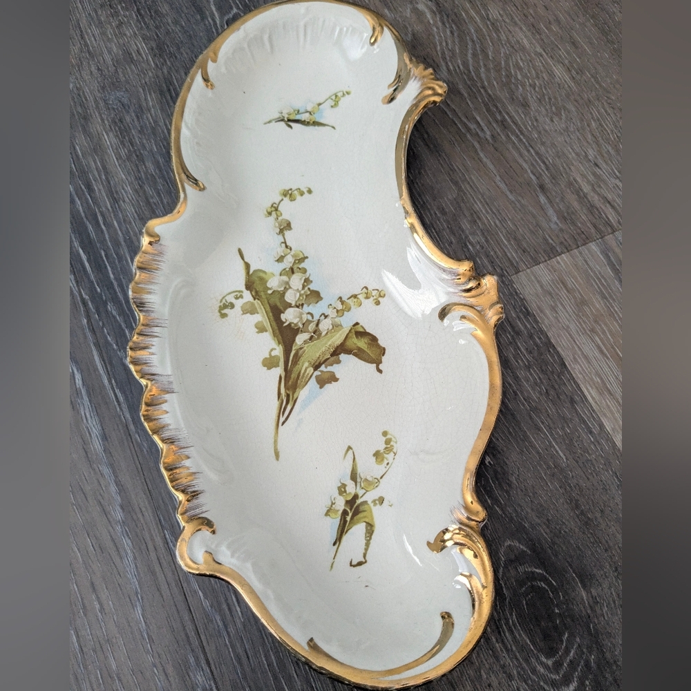 Antique Victorian Porcelain Lily of the Valley Dish Gold Gilt Cherub Mark - Picture 3 of 7